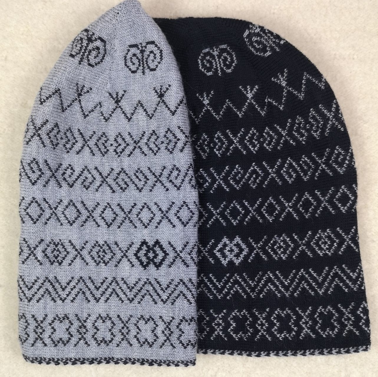 Čiapka Čičmany obojstranná