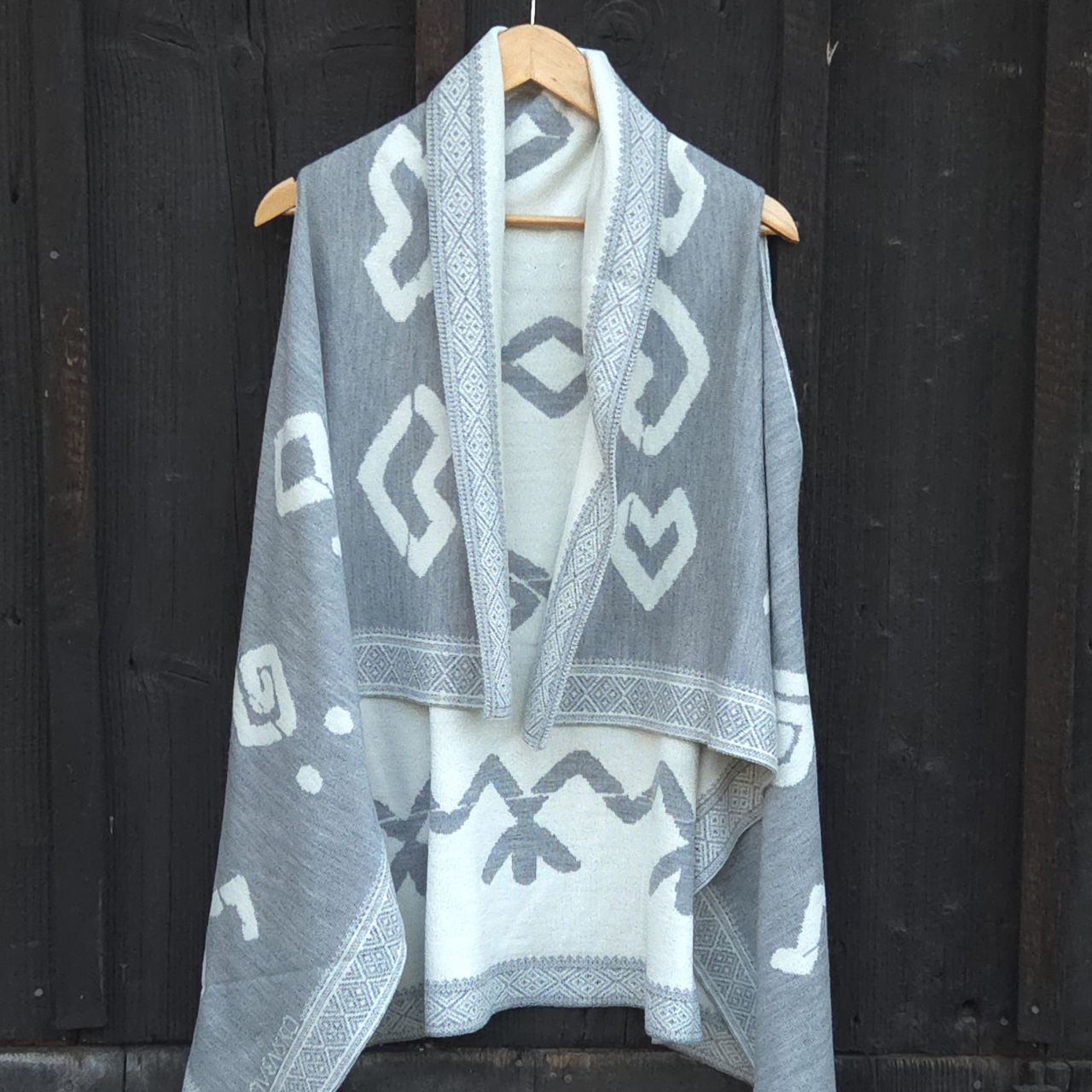 Vesta voľná Čičmany VV veľ. UNI