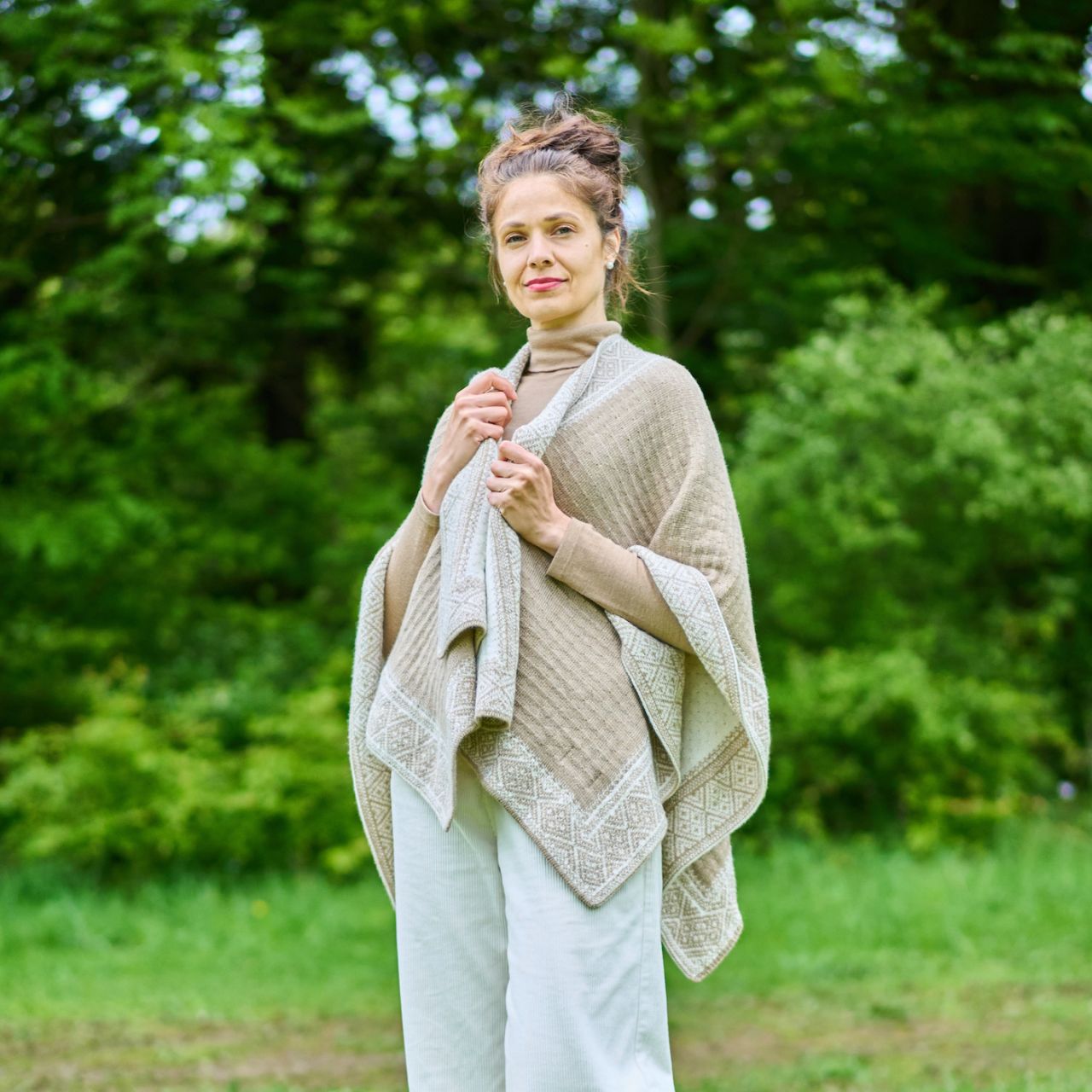 Pončo Strážov veľ. UNI